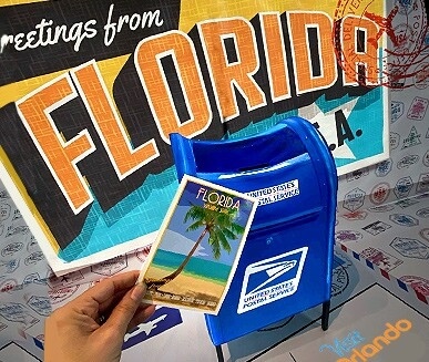 Retro Postcard Station